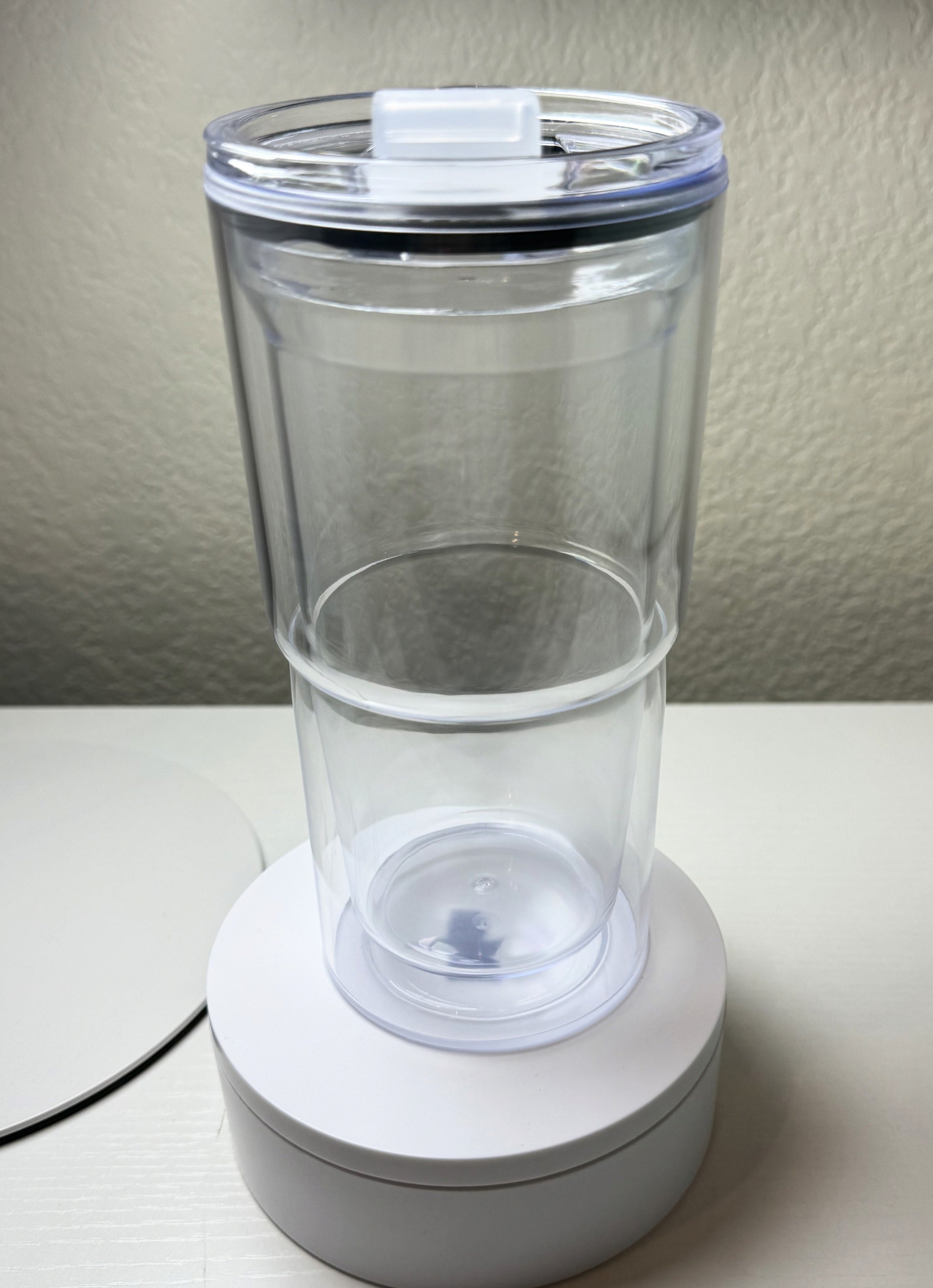 18 oz Snow Globe Tumbler